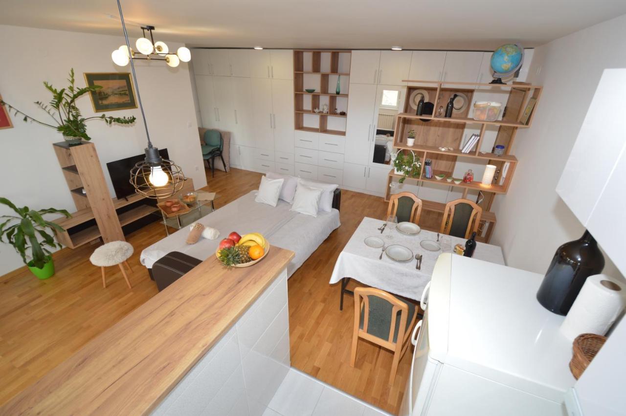Shine24 - Spacious And Bright Apartment - New Novi Sad Esterno foto